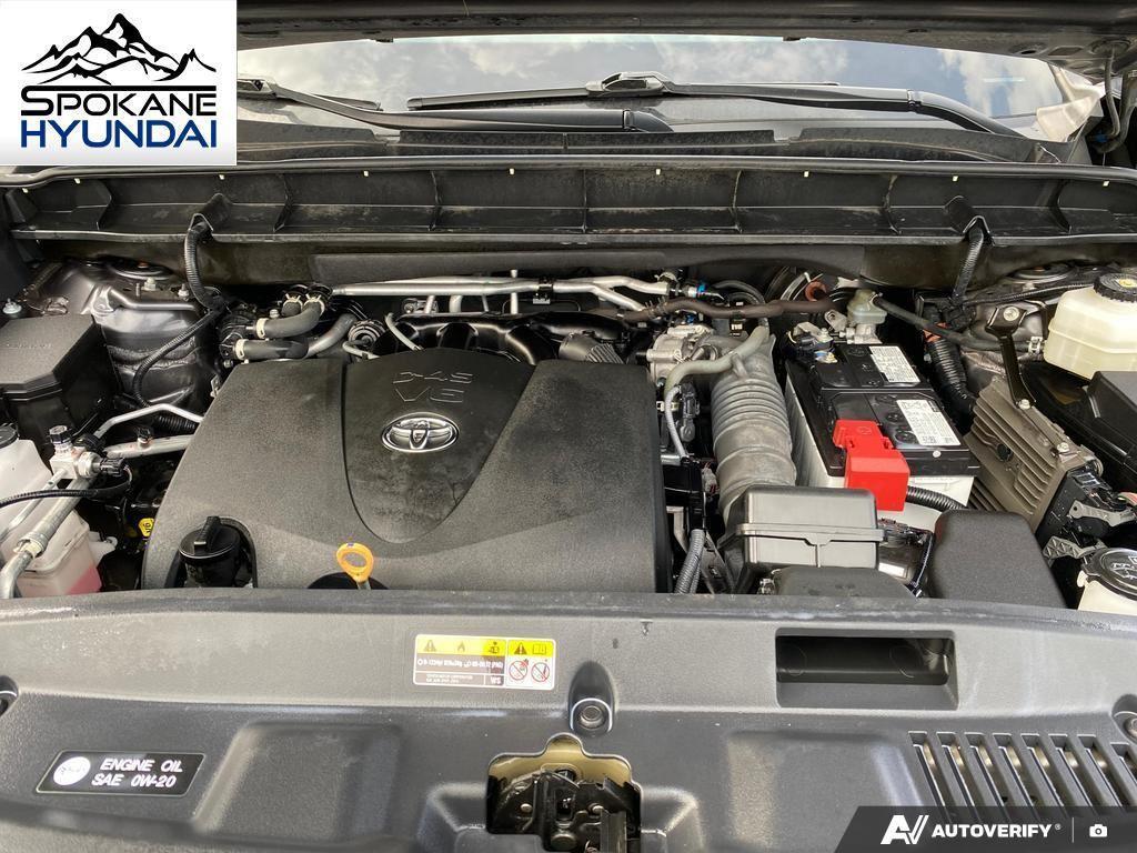 used 2022 Toyota Highlander car