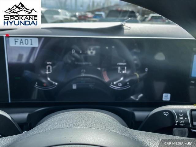 new 2025 Hyundai TUCSON Hybrid car, priced at $34,672