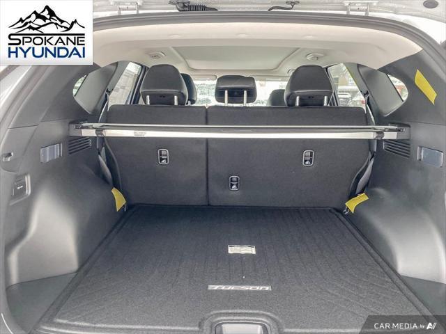 new 2025 Hyundai TUCSON Hybrid car, priced at $42,820