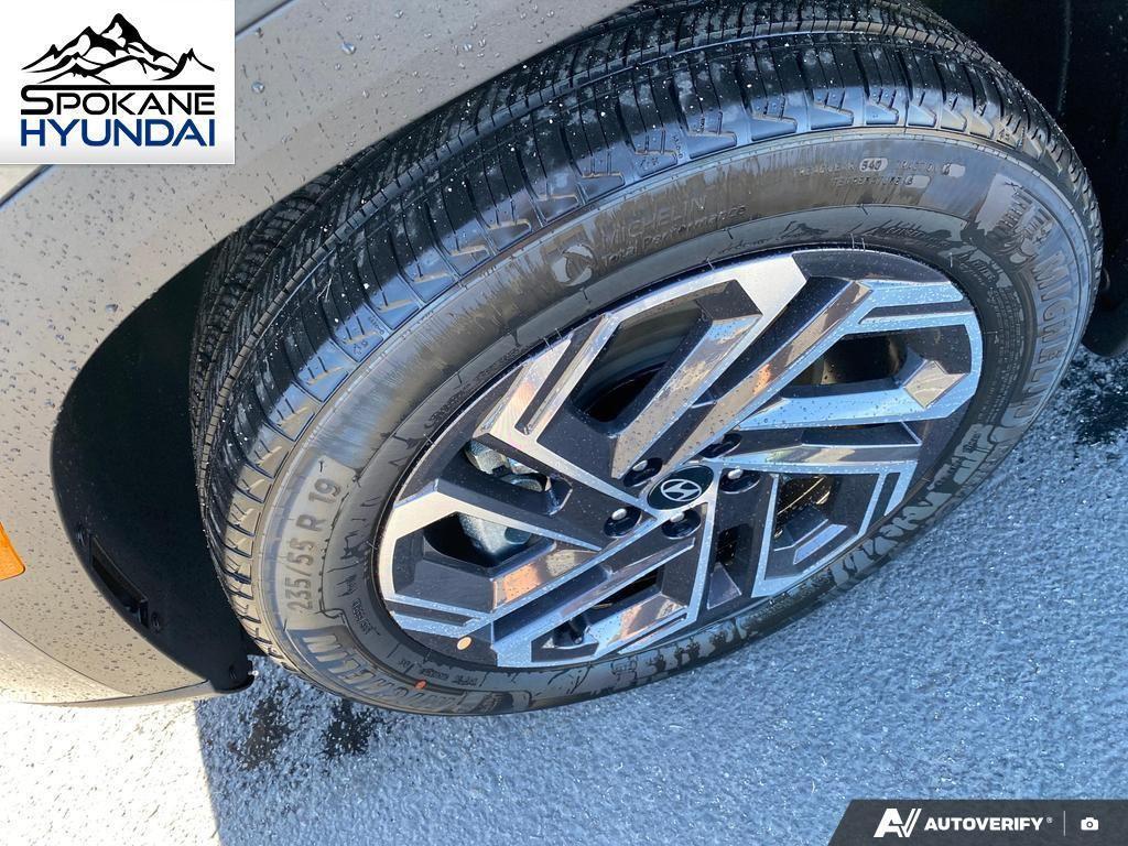 new 2026 Hyundai TUCSON Hybrid car, priced at $43,820