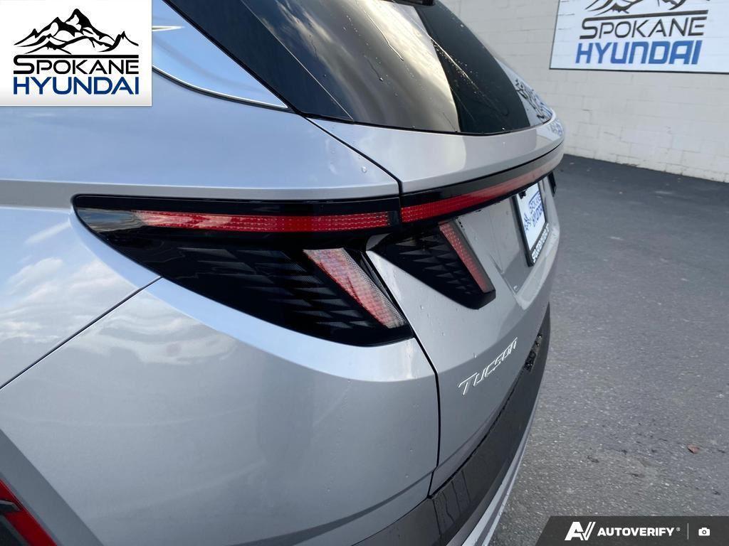 new 2026 Hyundai TUCSON Hybrid car, priced at $43,645