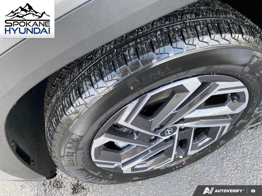 new 2026 Hyundai TUCSON Hybrid car, priced at $43,645