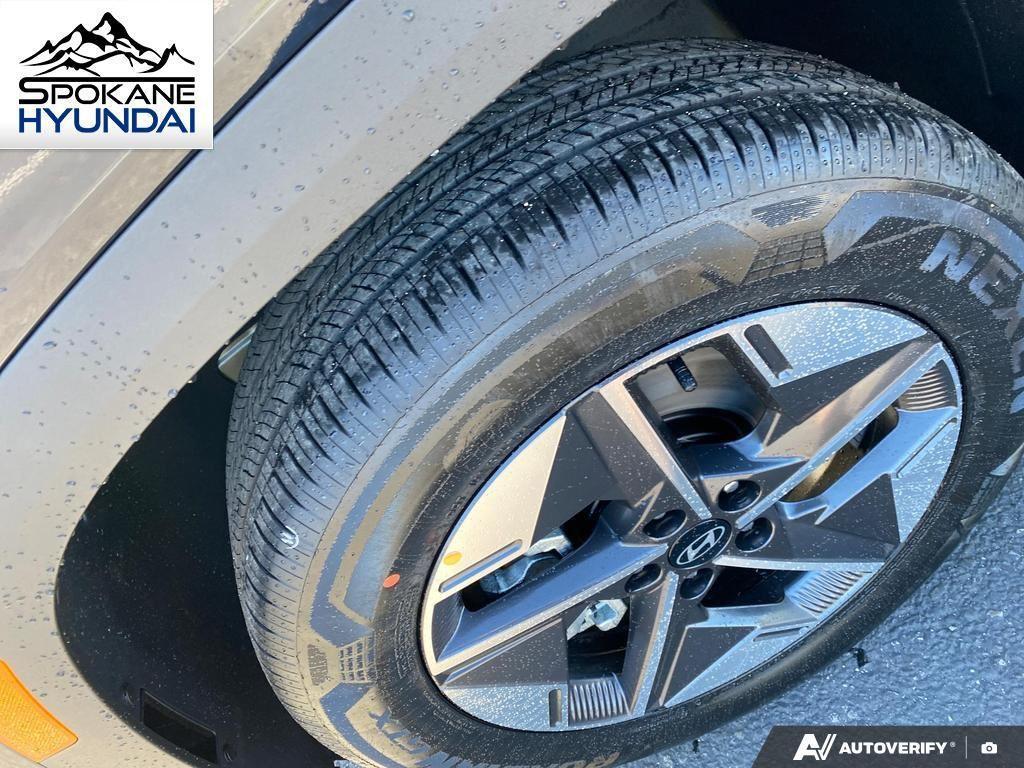 new 2026 Hyundai TUCSON Hybrid car
