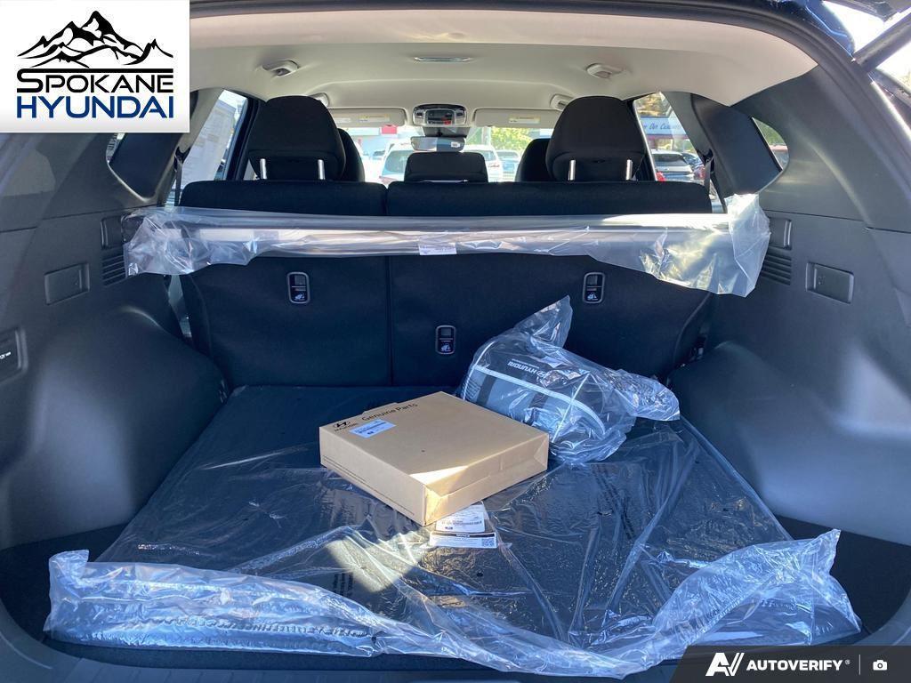 new 2026 Hyundai TUCSON Hybrid car