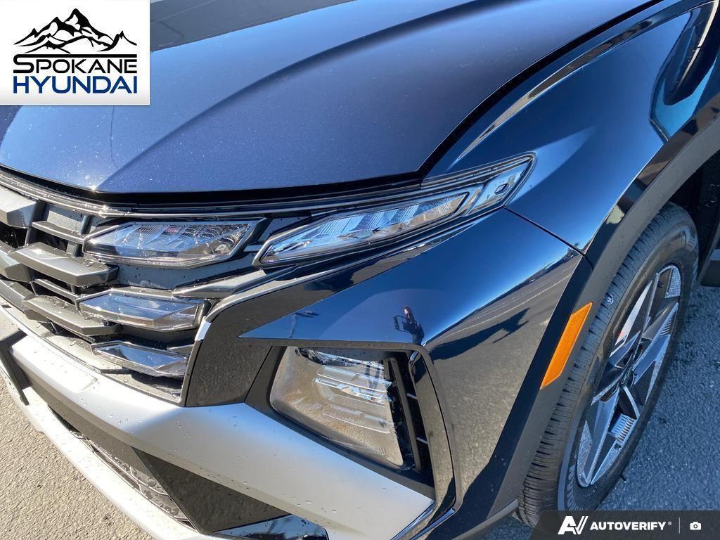 new 2026 Hyundai TUCSON Hybrid car