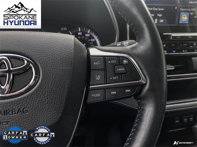 used 2020 Toyota Highlander Hybrid car, priced at $37,500