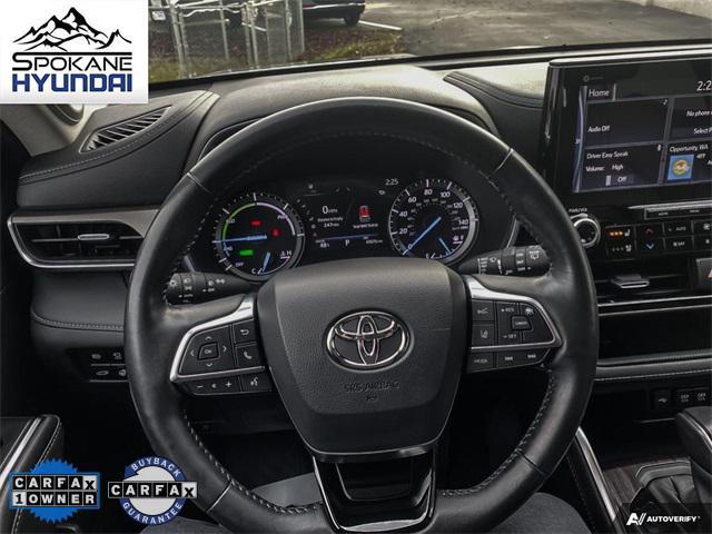 used 2020 Toyota Highlander Hybrid car, priced at $37,500