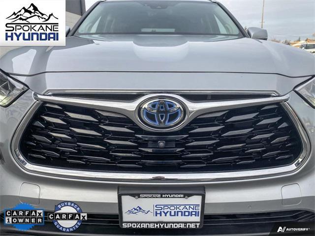 used 2020 Toyota Highlander Hybrid car, priced at $37,500