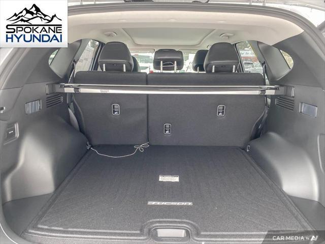 new 2025 Hyundai TUCSON Hybrid car, priced at $42,820