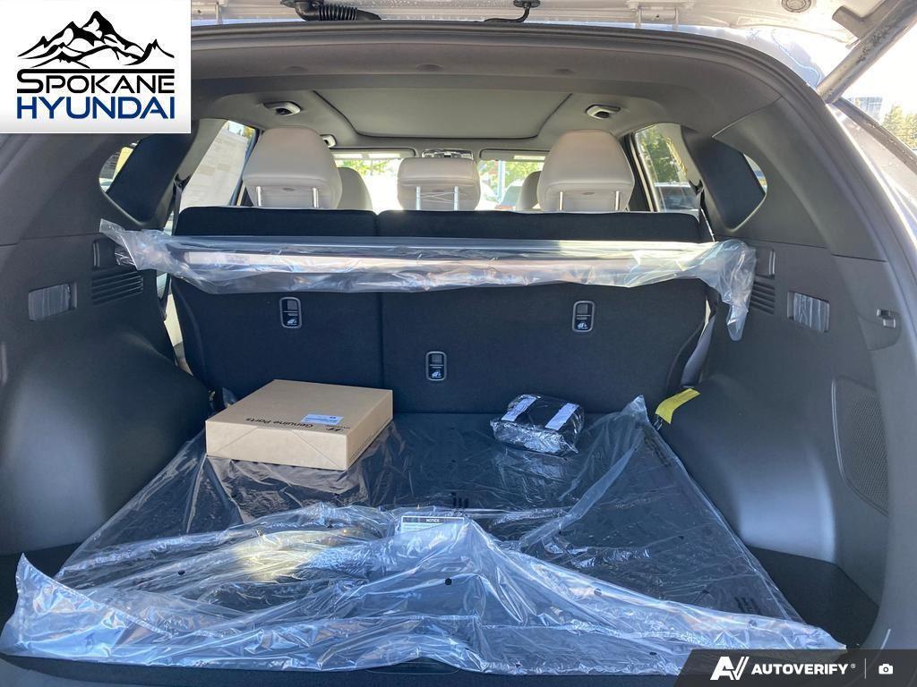 new 2026 Hyundai TUCSON Hybrid car, priced at $43,980