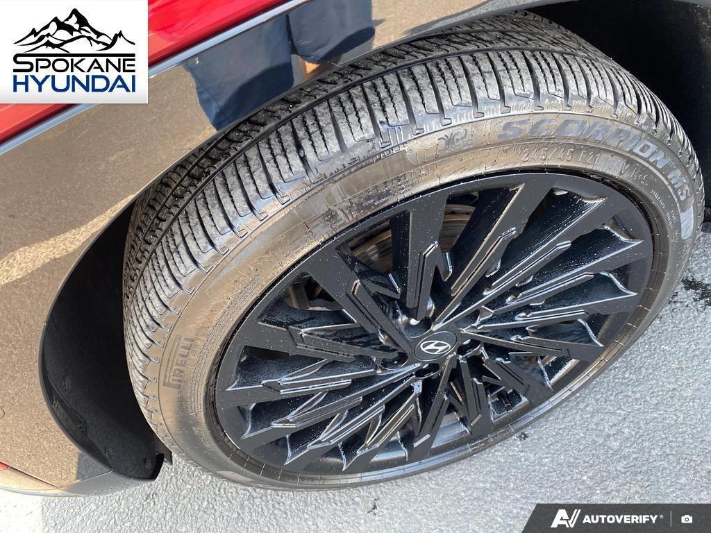 used 2024 Hyundai Santa Fe car