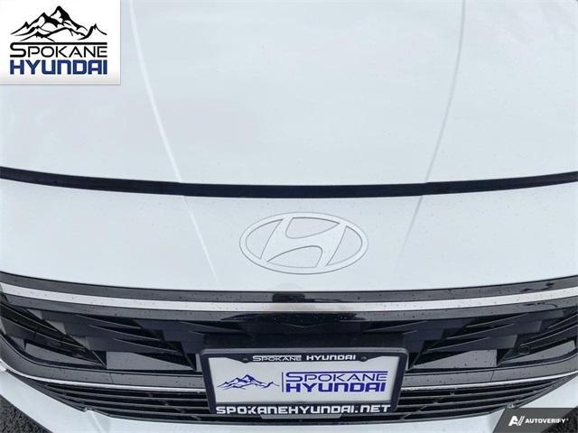 new 2024 Hyundai Elantra car, priced at $26,404