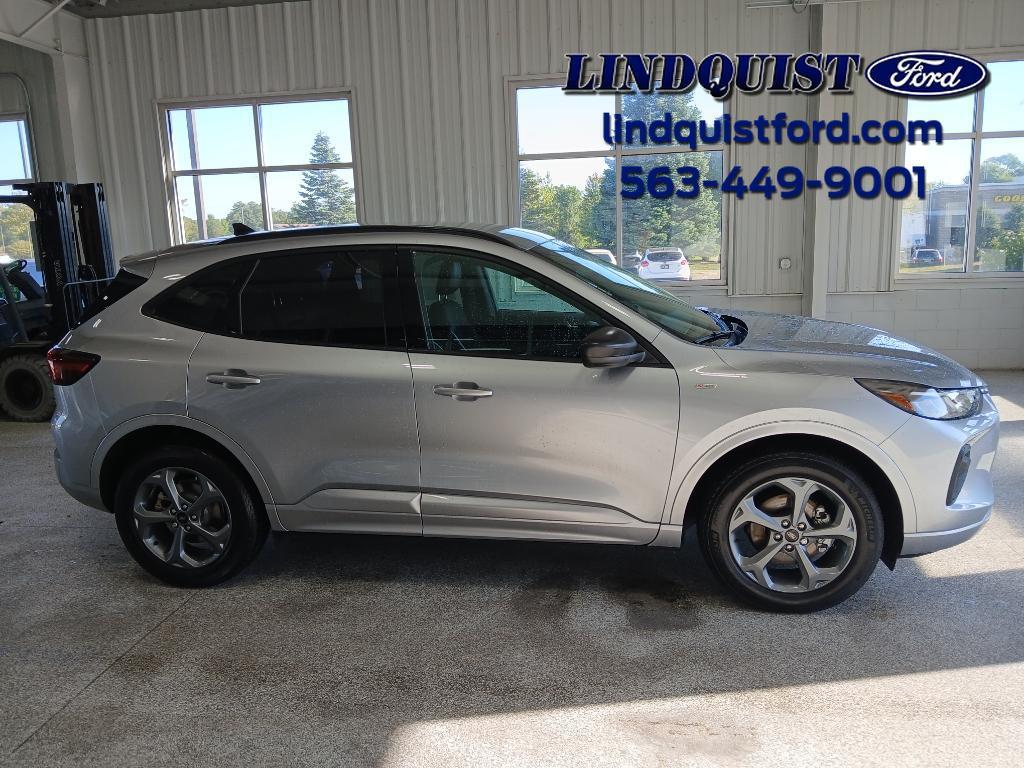 used 2023 Ford Escape car, priced at $27,465