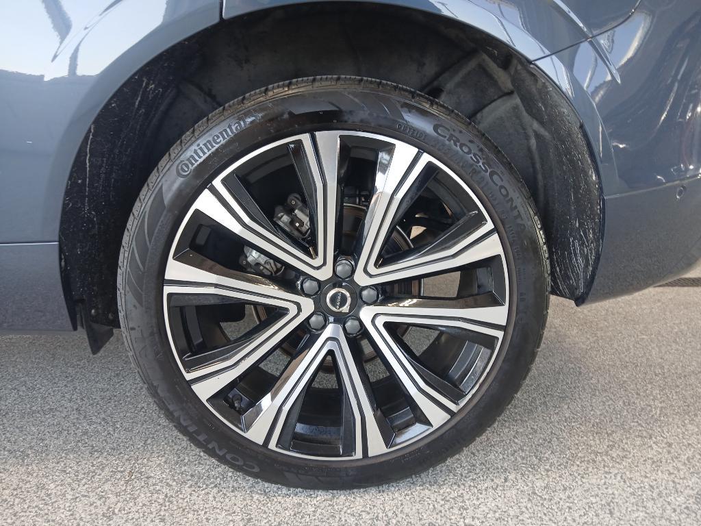used 2023 Volvo XC60 car, priced at $36,850