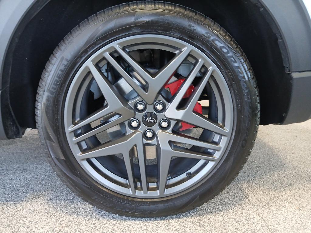 used 2025 Ford Explorer car, priced at $46,780