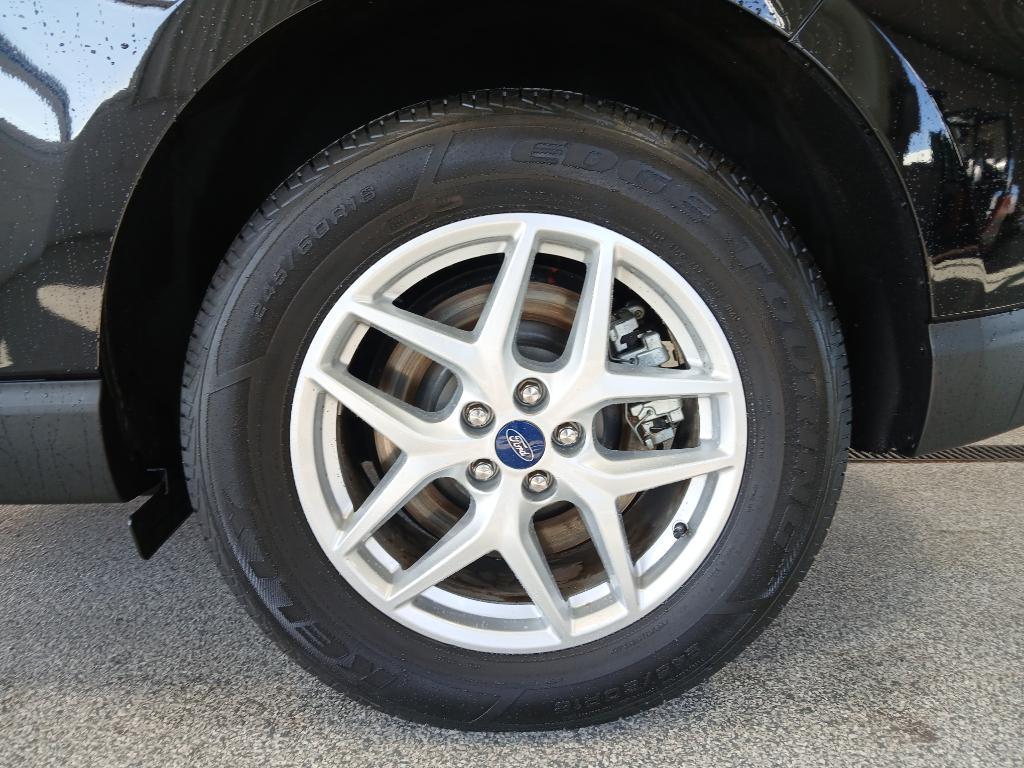 used 2022 Ford Edge car, priced at $27,990