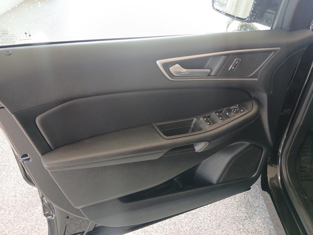 used 2022 Ford Edge car, priced at $27,990