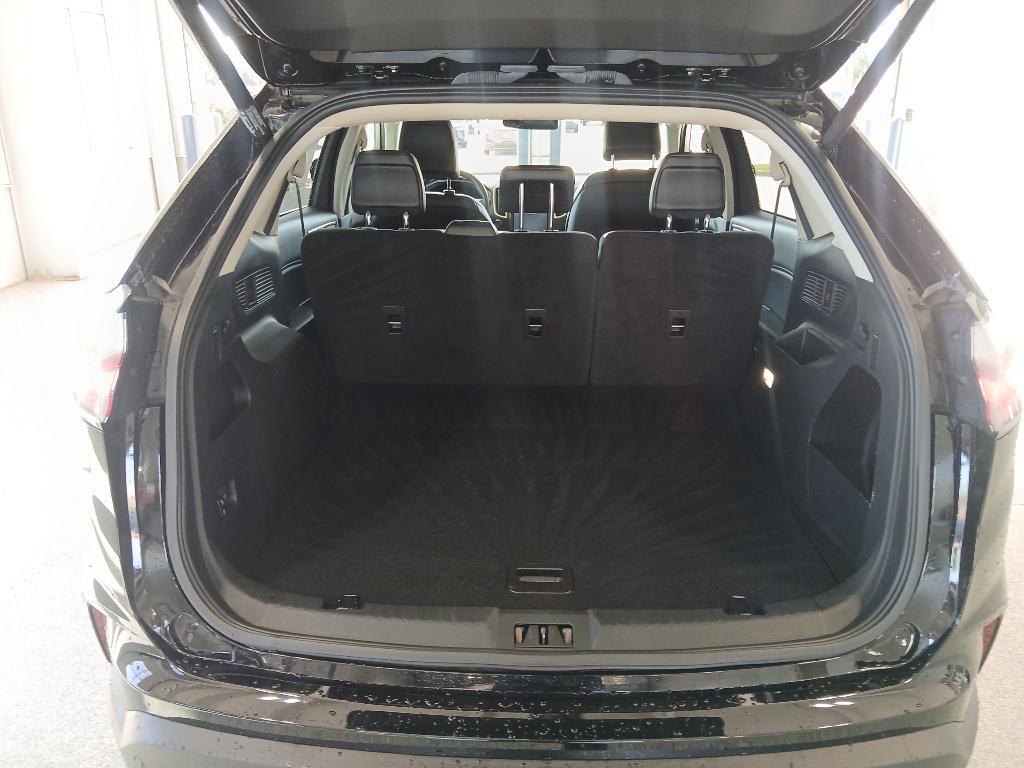 used 2022 Ford Edge car, priced at $27,990