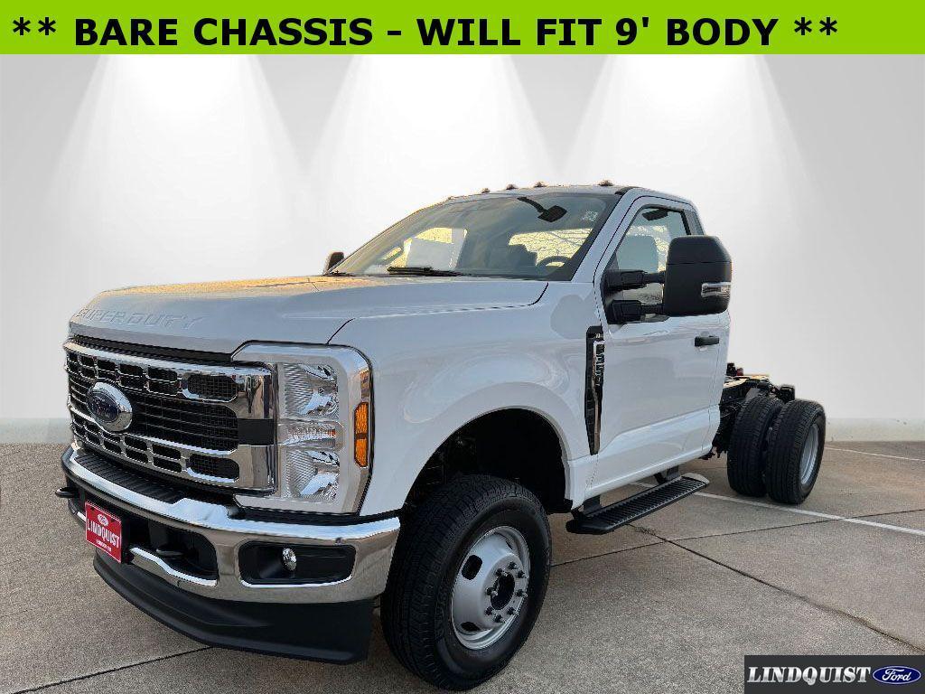 new 2024 Ford F-350 car, priced at $52,988