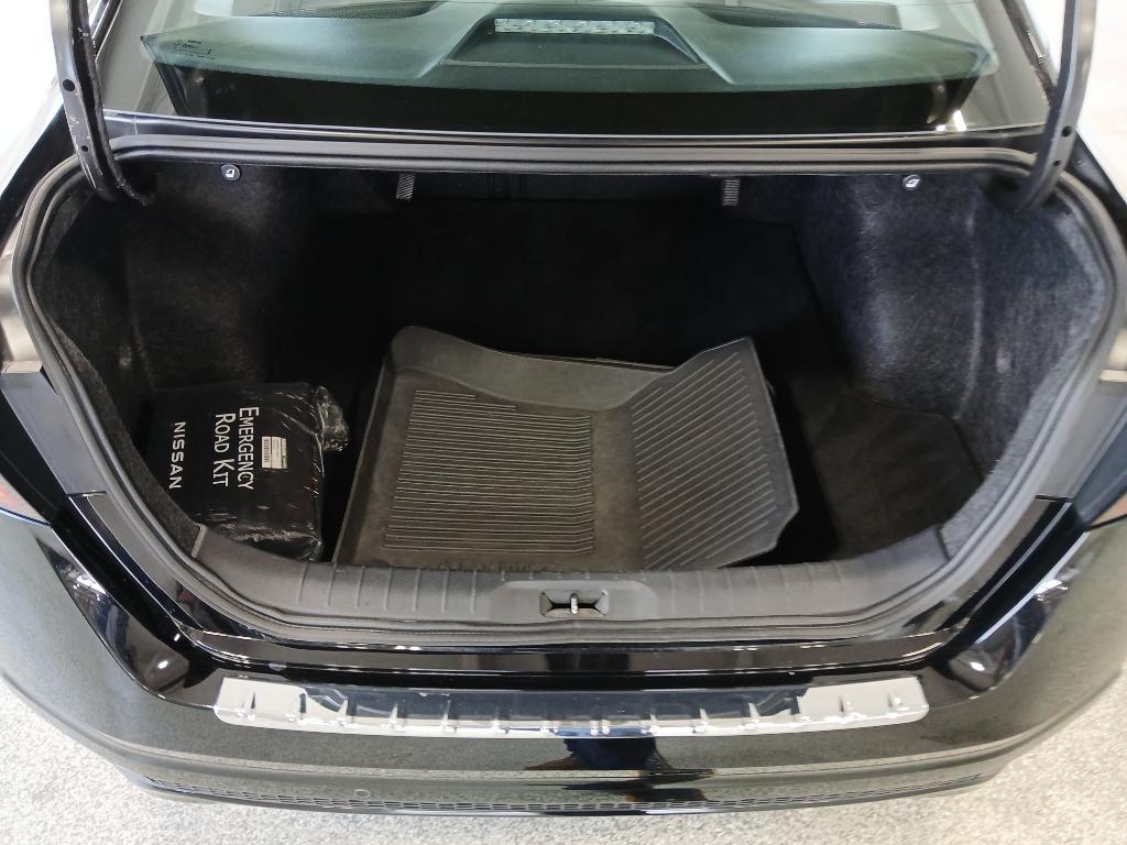 used 2023 Nissan Altima car, priced at $26,924