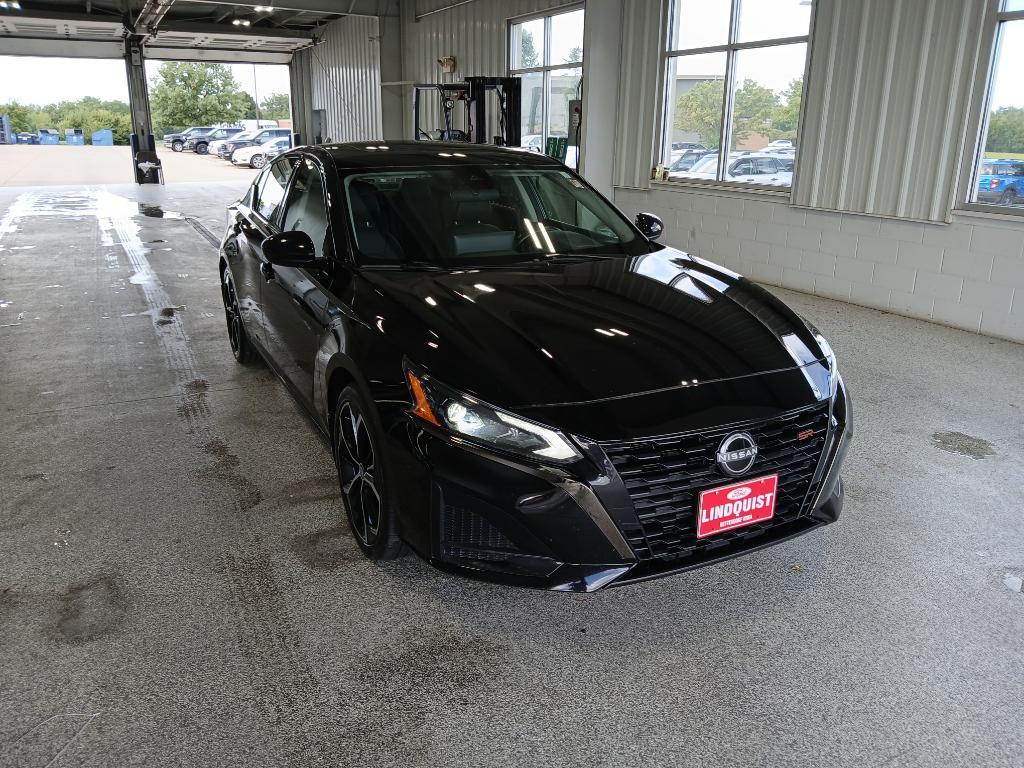 used 2023 Nissan Altima car, priced at $26,924