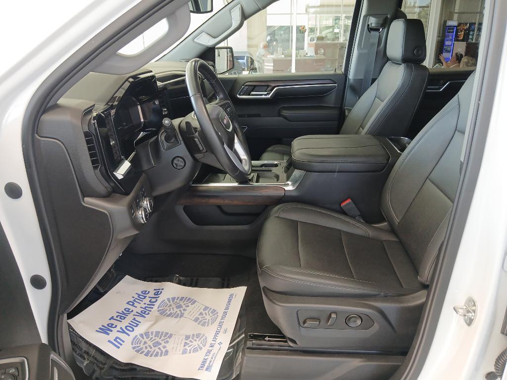used 2023 GMC Sierra 1500 car, priced at $47,992
