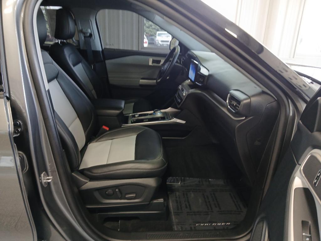 used 2023 Ford Explorer car, priced at $39,490