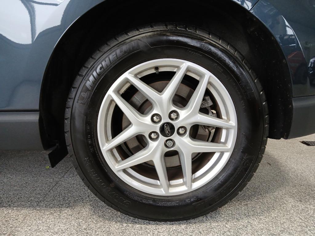 used 2024 Ford Edge car, priced at $28,490