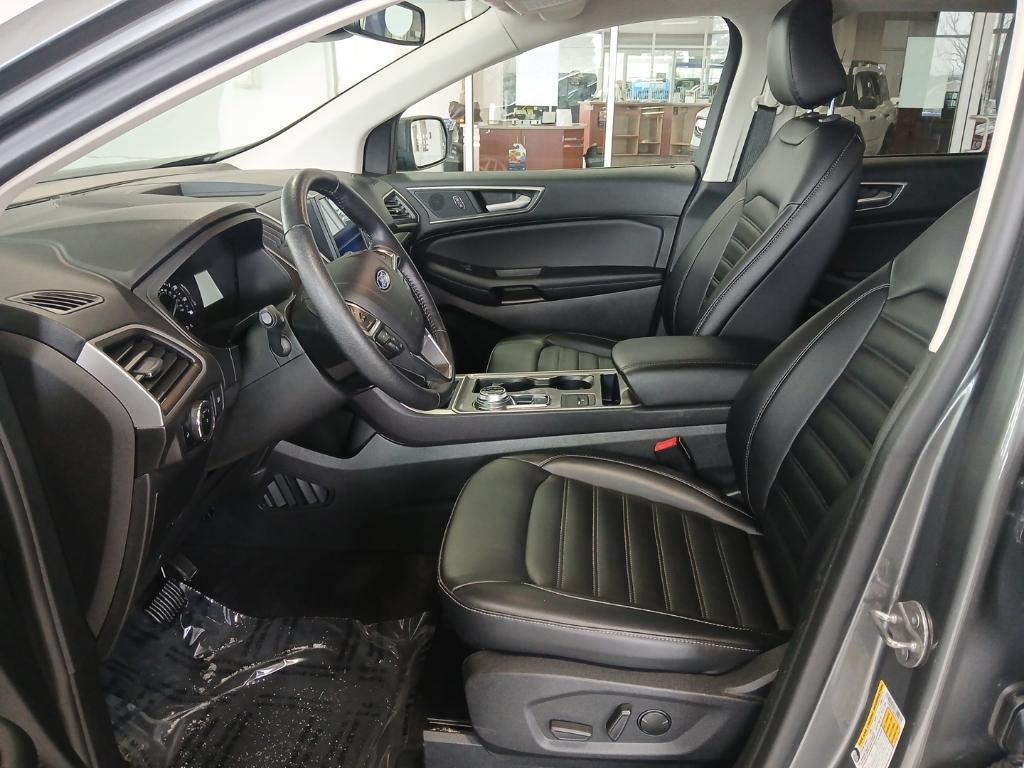 used 2024 Ford Edge car, priced at $29,560