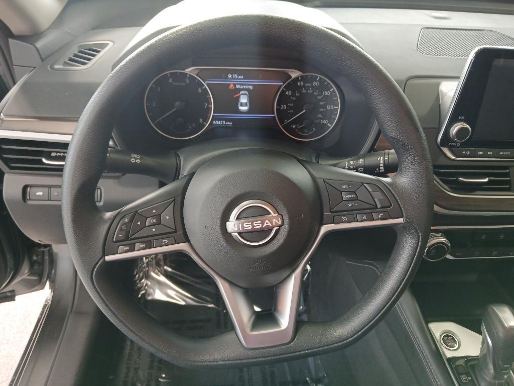 used 2023 Nissan Altima car, priced at $22,912