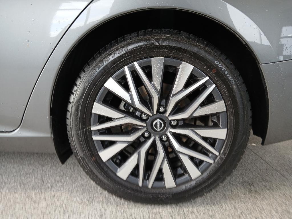 used 2023 Nissan Altima car, priced at $22,912