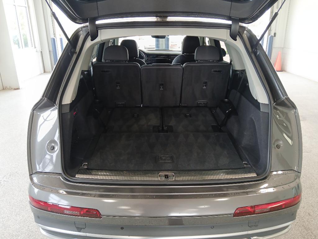 used 2024 Audi Q7 car, priced at $44,523