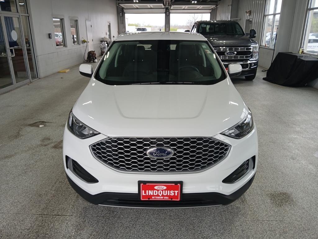 used 2024 Ford Edge car, priced at $27,629