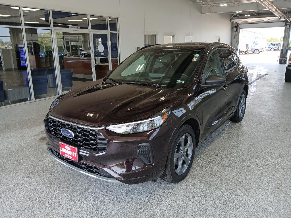 used 2023 Ford Escape car, priced at $28,990