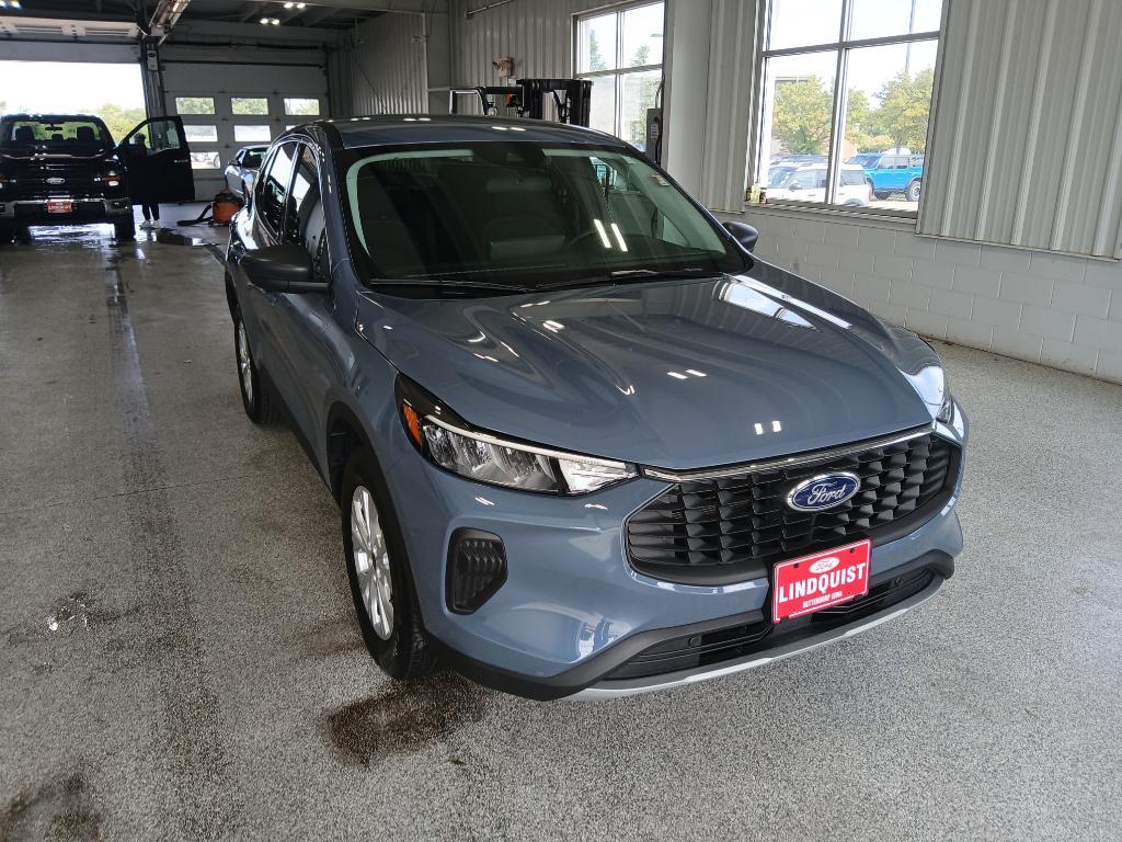used 2023 Ford Escape car, priced at $27,089