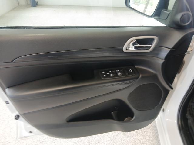 used 2020 Jeep Grand Cherokee car, priced at $26,490