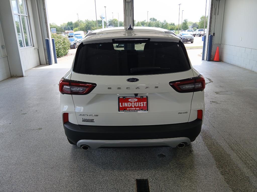 used 2023 Ford Escape car, priced at $29,912