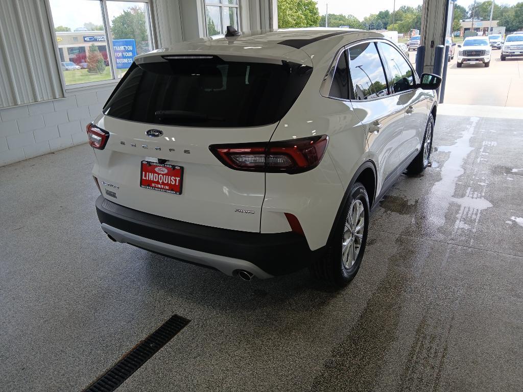 used 2023 Ford Escape car, priced at $29,912