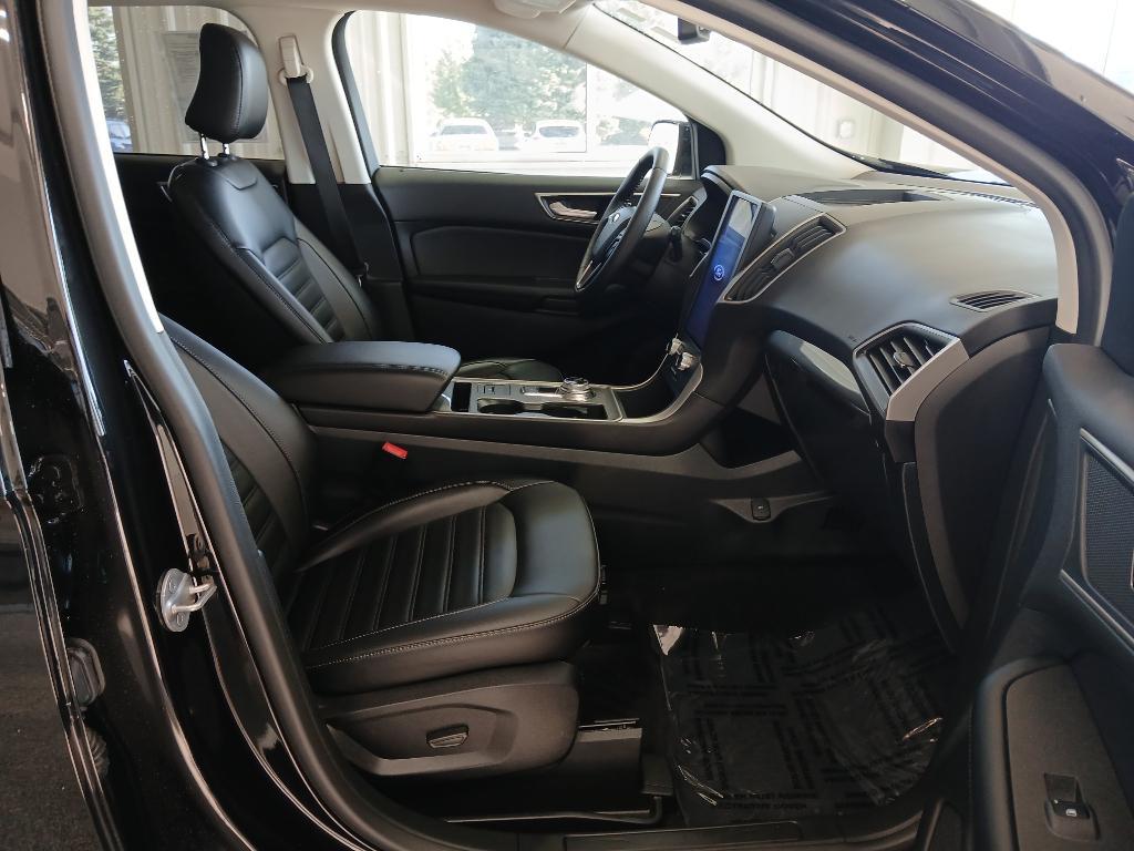 used 2023 Ford Edge car, priced at $30,484