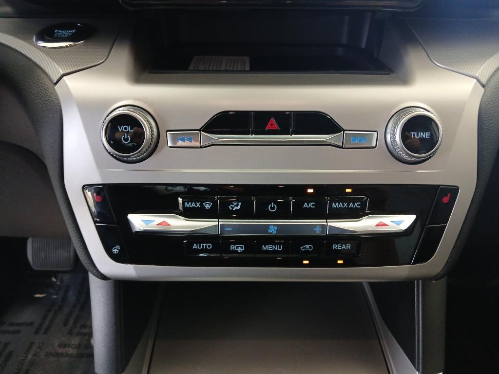 used 2022 Ford Explorer car, priced at $36,912