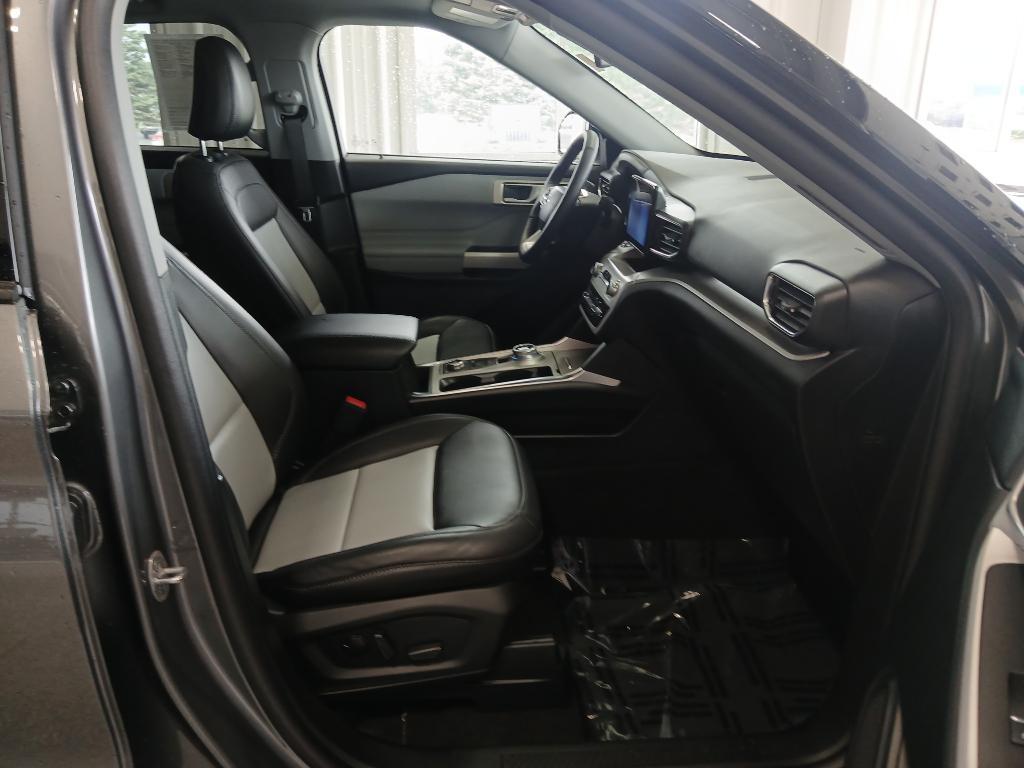 used 2023 Ford Explorer car, priced at $40,420
