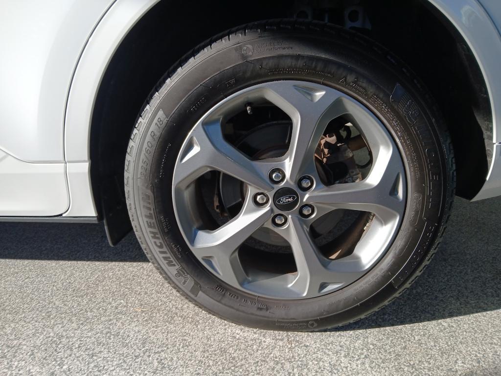 used 2023 Ford Escape car, priced at $27,907