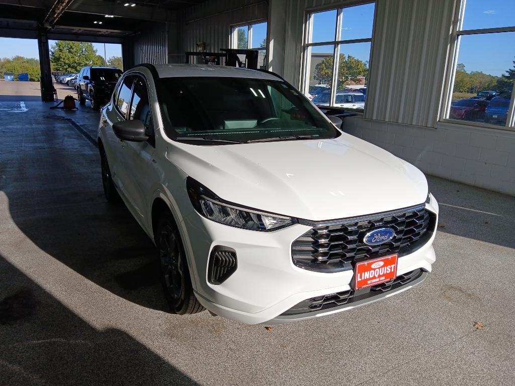 used 2023 Ford Escape car, priced at $27,907