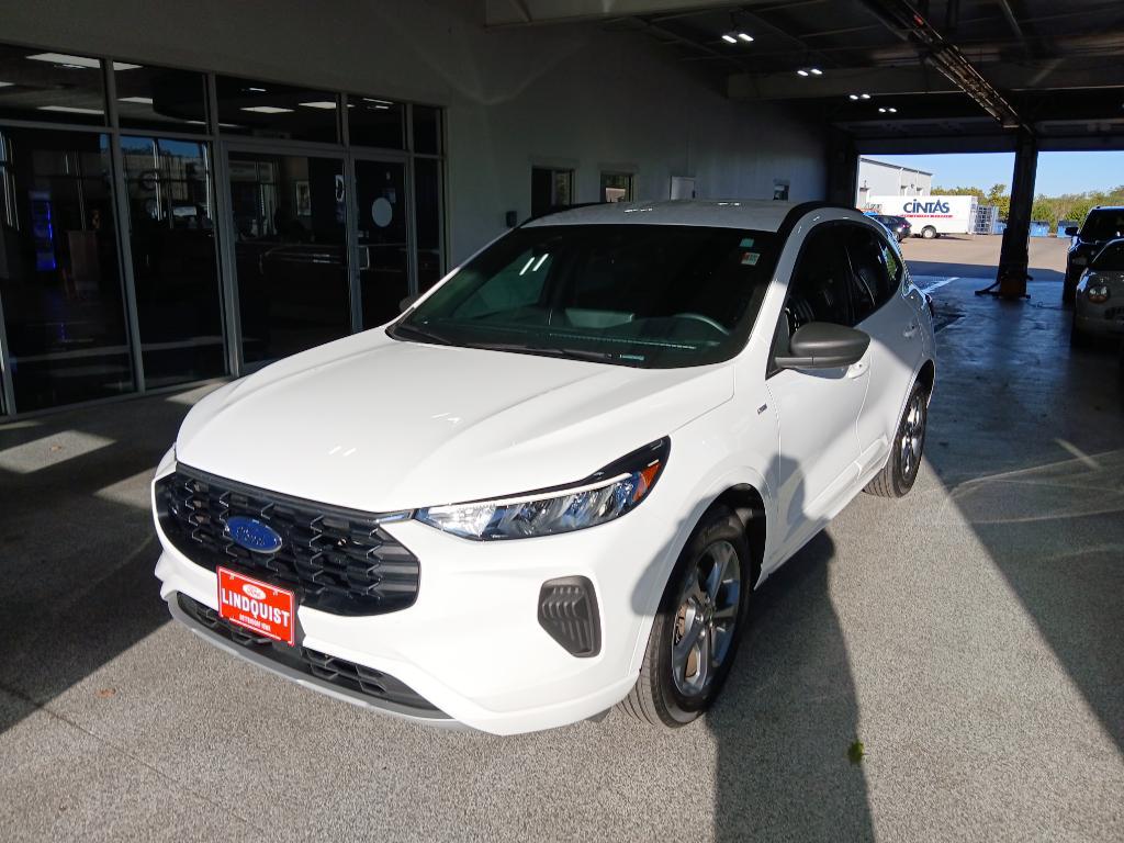 used 2023 Ford Escape car, priced at $27,907