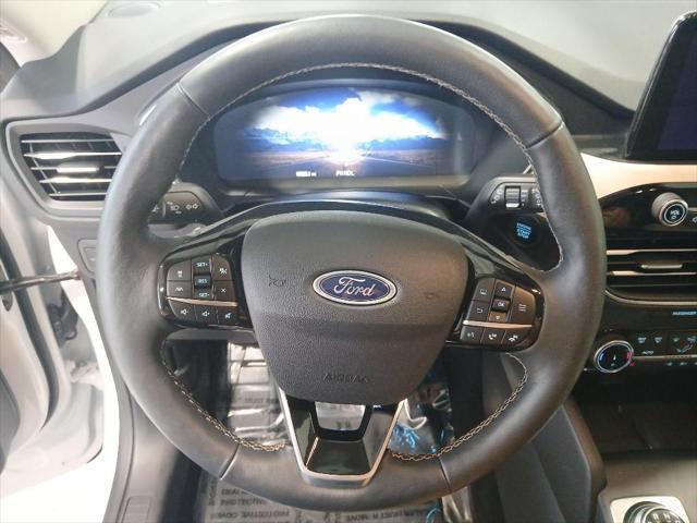 used 2022 Ford Escape car, priced at $28,994