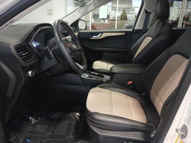 used 2022 Ford Escape car, priced at $28,994