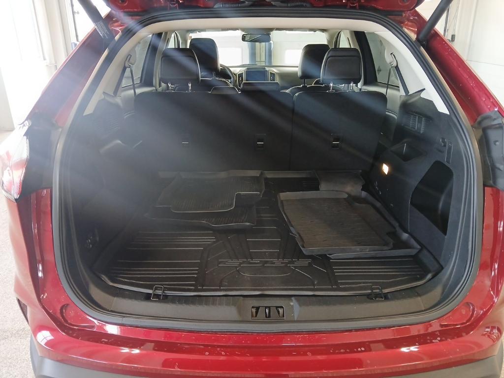 used 2022 Ford Edge car, priced at $29,941