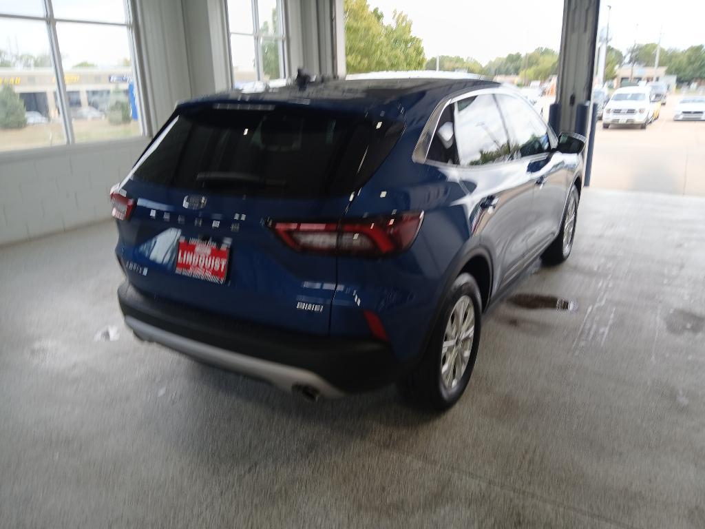 used 2023 Ford Escape car, priced at $28,729