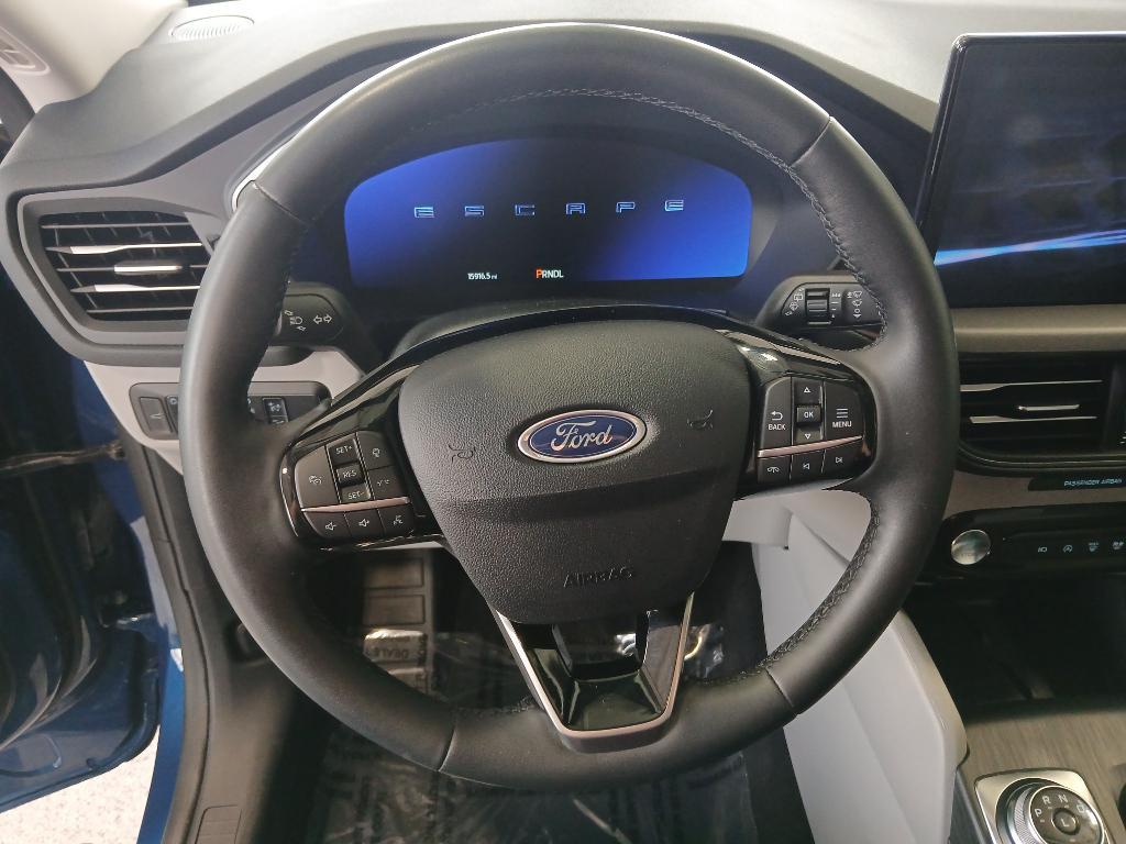 used 2023 Ford Escape car, priced at $28,729