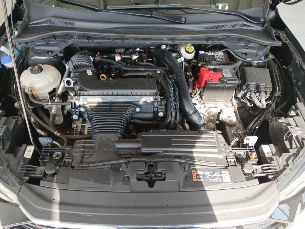 used 2023 Ford Escape car, priced at $30,912